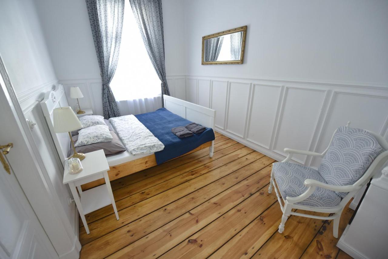 Wilhelmstadt Apartment 60M - Parking Торунь Экстерьер фото